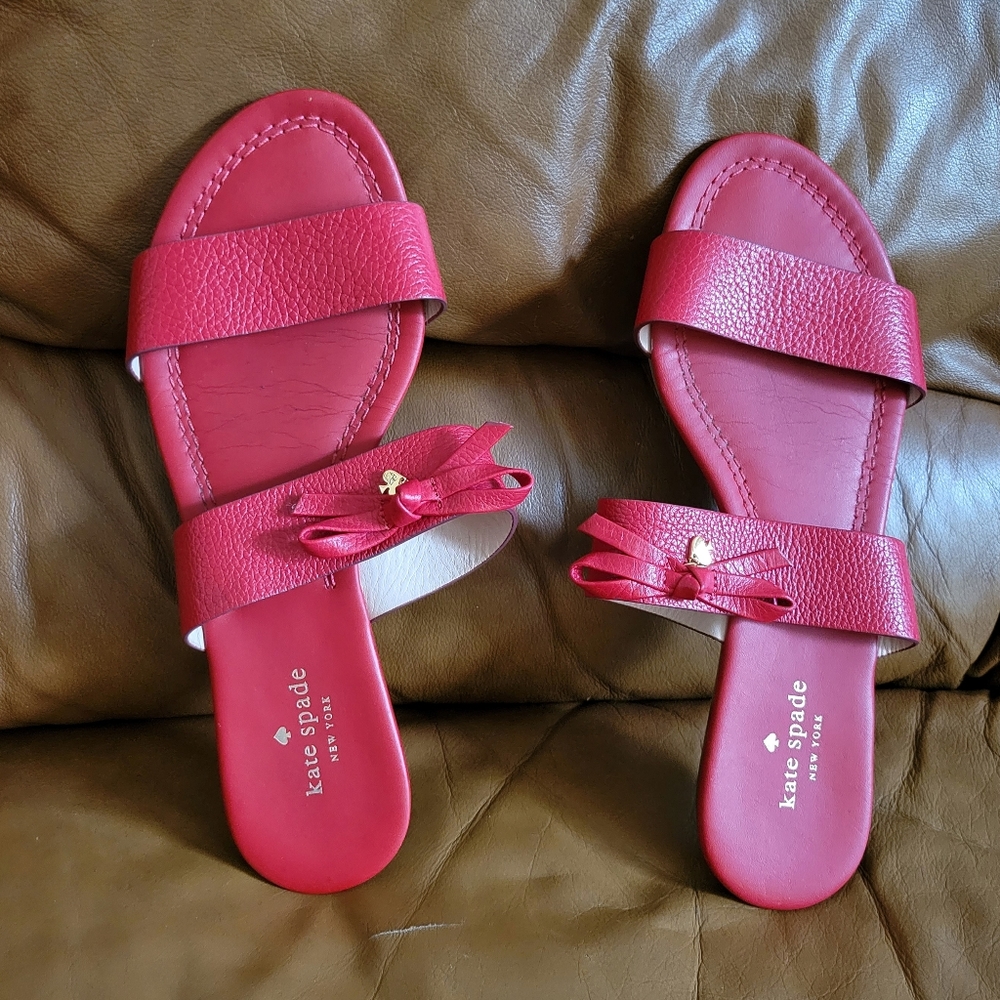 Women's Kate Spade Surprised Daisy Field Red Leather … Gem